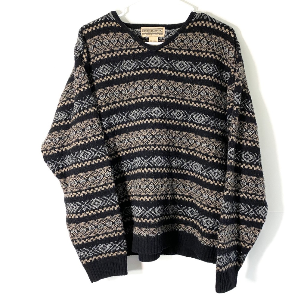 (VINTAGE) NEWTON TRADING CO. Wool Blend Sweater